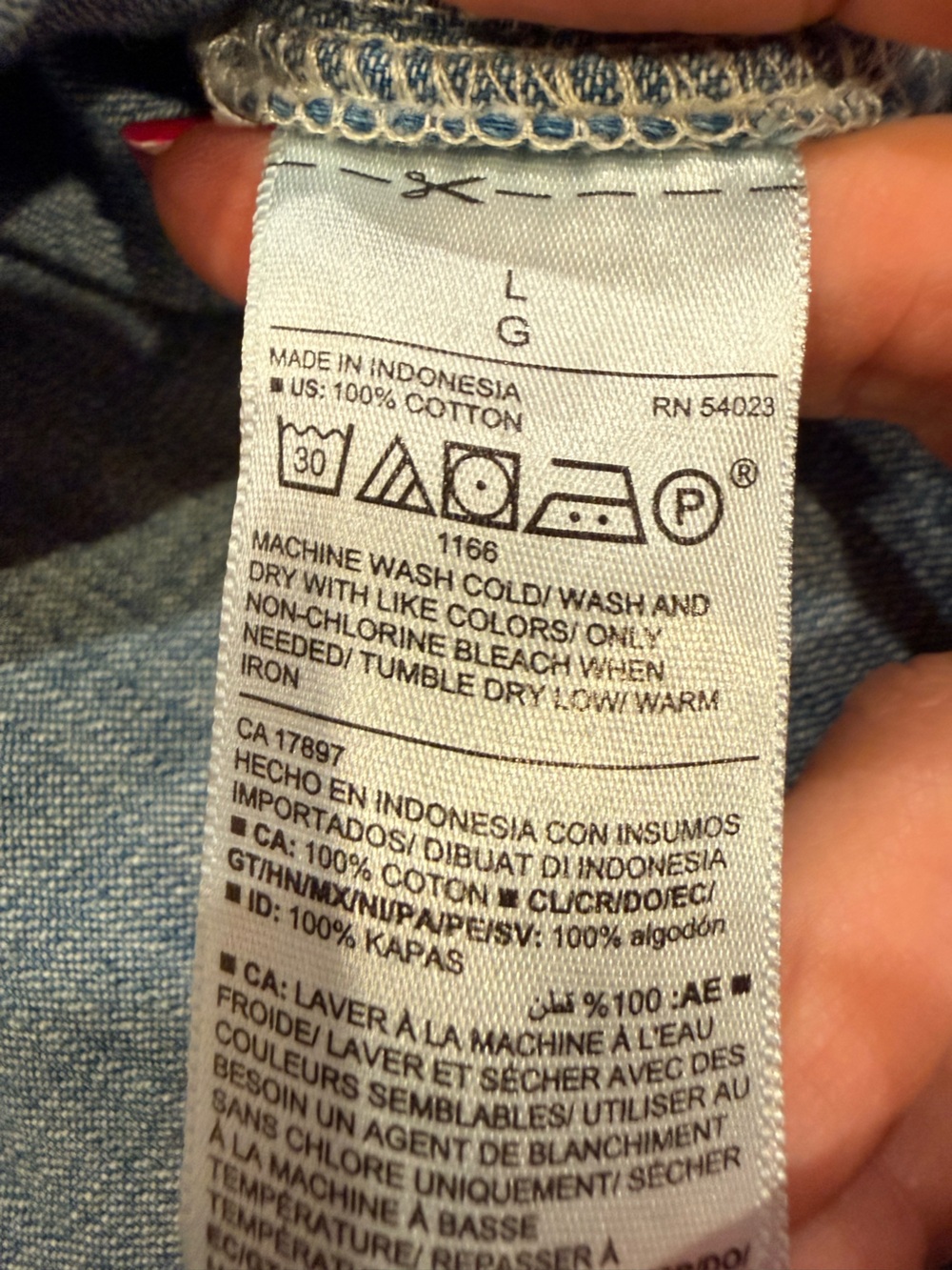 Old Navy The Classic Denim Chambray Shirt Large Oversized - Picture 8 of 8